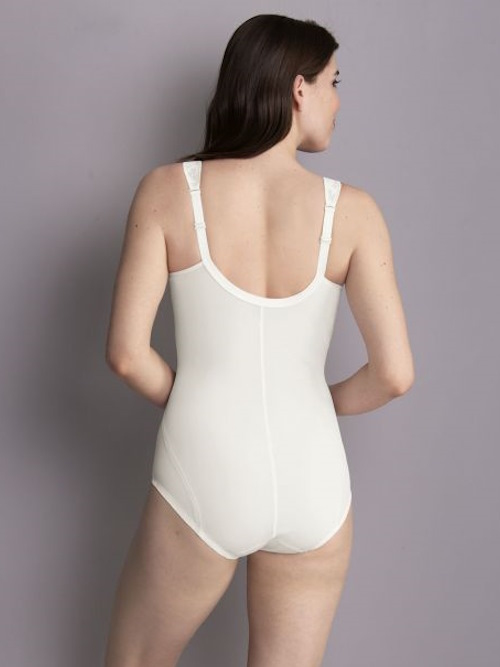 Anita Clara ivoor/print body