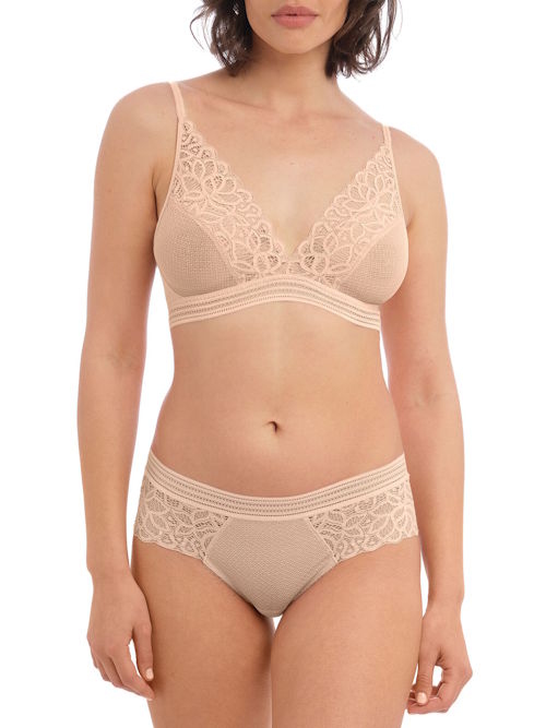 Wacoal Lingerie Raffine powder wireless bh