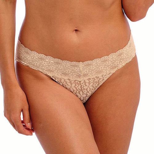 Wacoal Lingerie Halo Lace powder slip