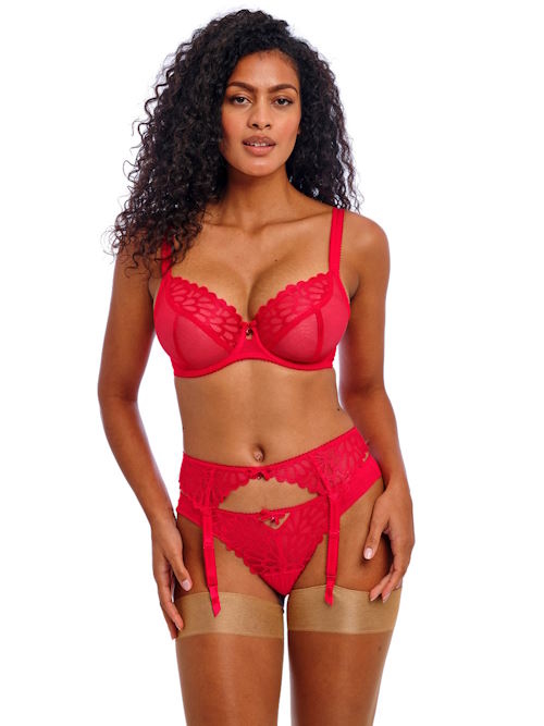 Freya Loveland rood brazilian