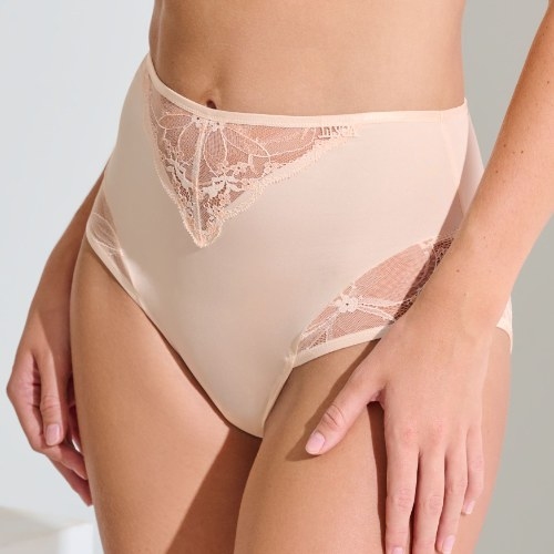 Lisca Patricia roze high brief