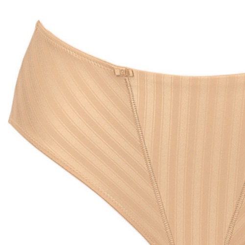 Anita Manhattan powder slip
