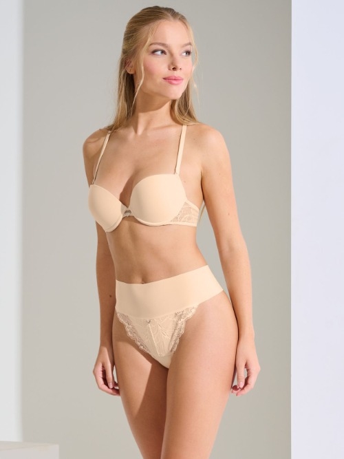 Lisca Charisma ivoor high brief