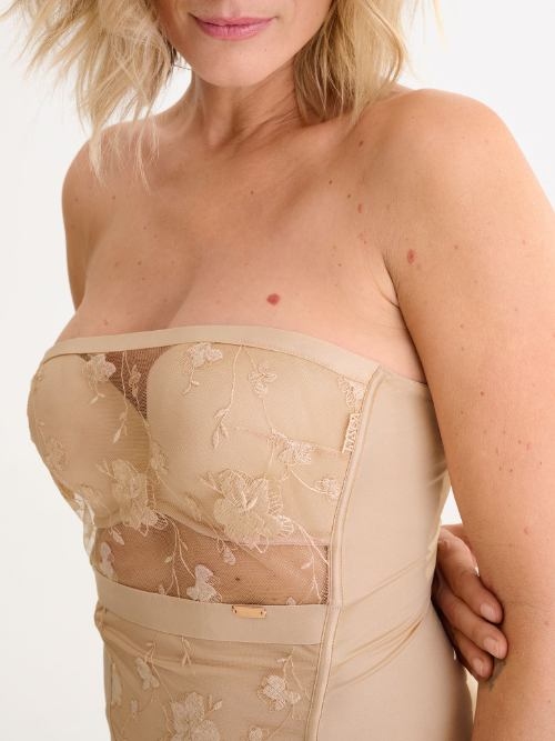 Lisca Passion rose with gold voorgevormde bh