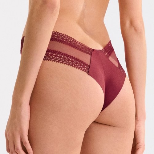 Lisca Adventure rood string