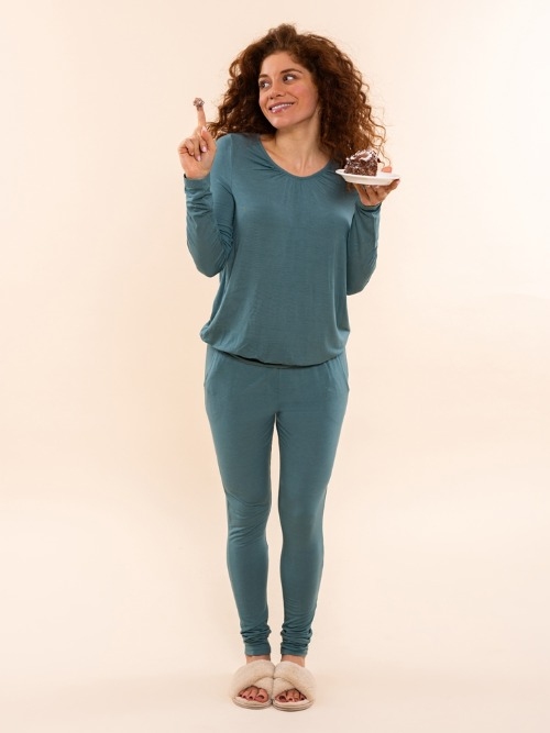 Charlie Choe Cozy Days groen pyjamashirt