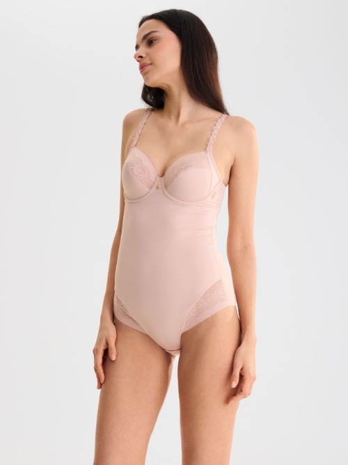 Lisca Ruby powder body