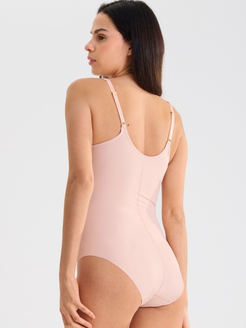 Lisca Ruby powder body