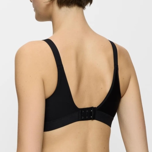 Triumph Triaction Wellness zwart sport bh