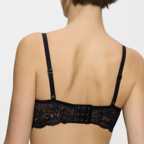 Triumph Amourette Charm zwart wireless bh