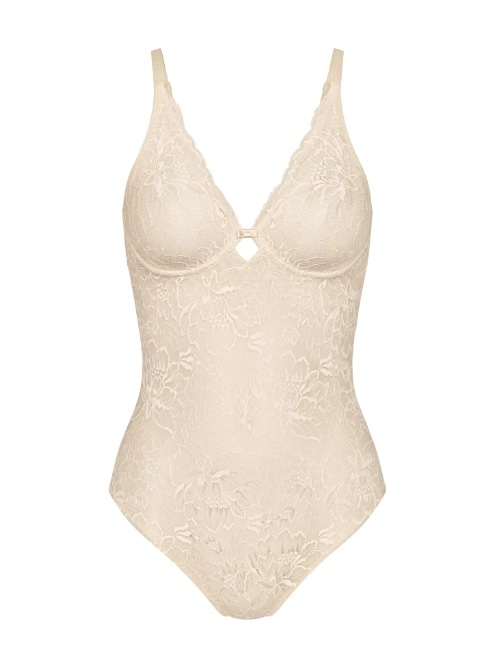 Triumph Amourette Charm beige body