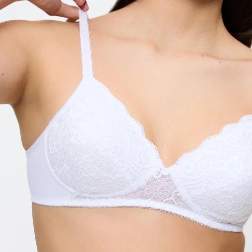 Triumph Amourette wit wireless bh