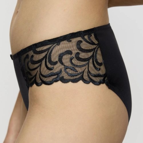 Triumph Modern Finesse zwart slip