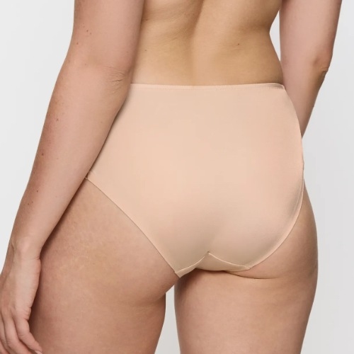 Triumph Modern Finesse powder slip