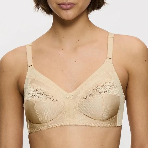 Triumph Claudette 104  powder wireless bh