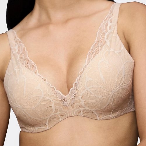 Triumph Body Make-Up Illusion Lace powder voorgevormde bh