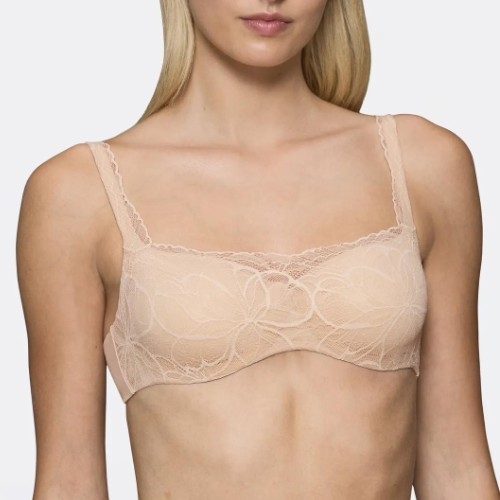 Triumph Body Make-Up Illusion Lace powder voorgevormde bh