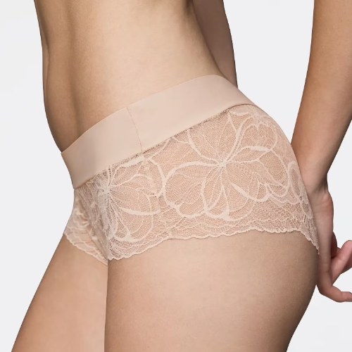 Triumph Body Make-Up Illusion Lace powder short