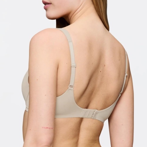 Triumph Body Make-Up Illusion powder voorgevormde bh