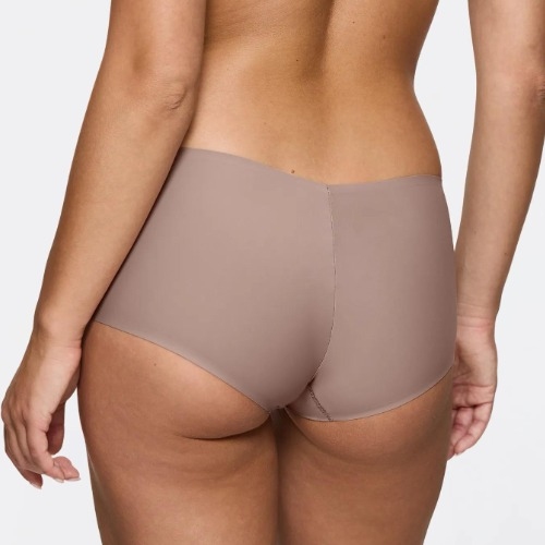 Triumph Body Make-Up Illusion bruin short
