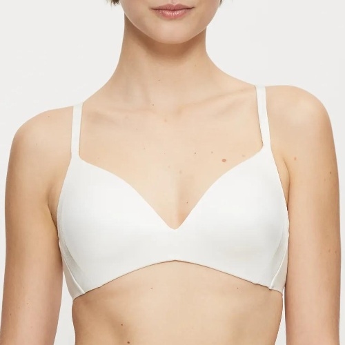 Triumph Body Make-Up Illusion Soft Touch ivoor wireless bh