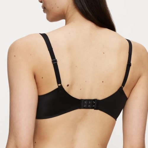 Triumph Body Make-Up Illusion Soft Touch zwart voorgevormde bh