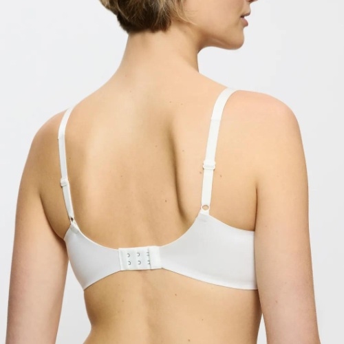 Triumph Body Make-Up Illusion Soft Touch ivoor voorgevormde bh