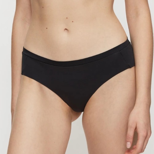 Triumph Body Make-Up Illusion Soft Touch zwart short