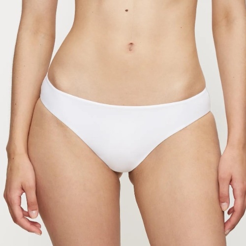 Triumph Body Make-Up Illusion Essentials wit slip
