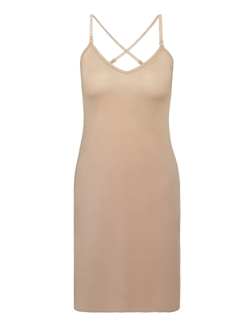 Triumph Body Make-Up T powder slipdress
