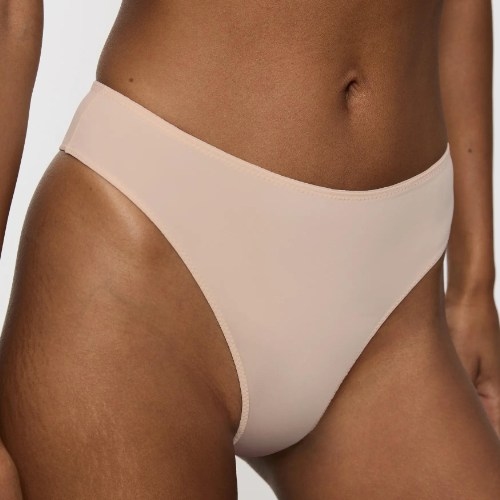 Triumph Pure Micro beige slip