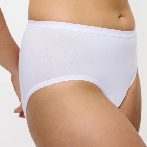 Triumph Sense of Cotton zwart slip