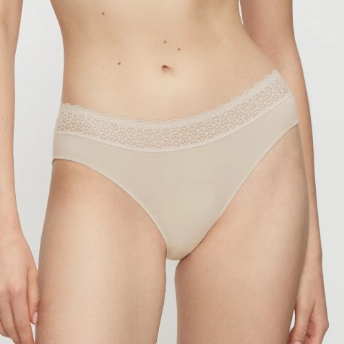 Triumph Feel of Modal beige slip