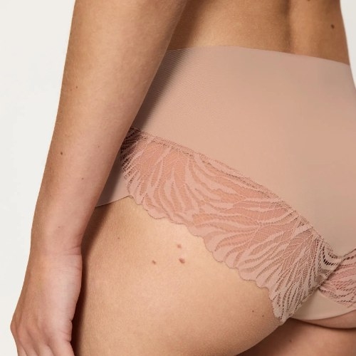 Triumph Pretty Micro powder slip