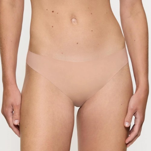 Triumph Pretty Micro powder string