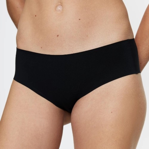 Triumph Smart Invisible zwart short