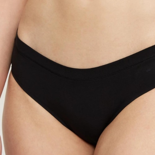 Triumph Smart Natural zwart short