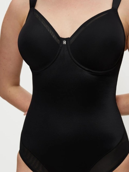 Triumph True Shape Sensation zwart body