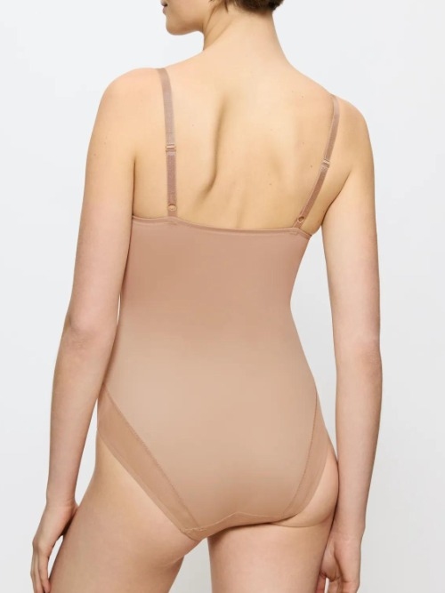 Triumph True Shape Sensation powder body