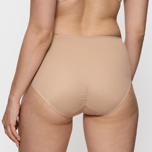 Triumph True Shape Sensation powder high brief