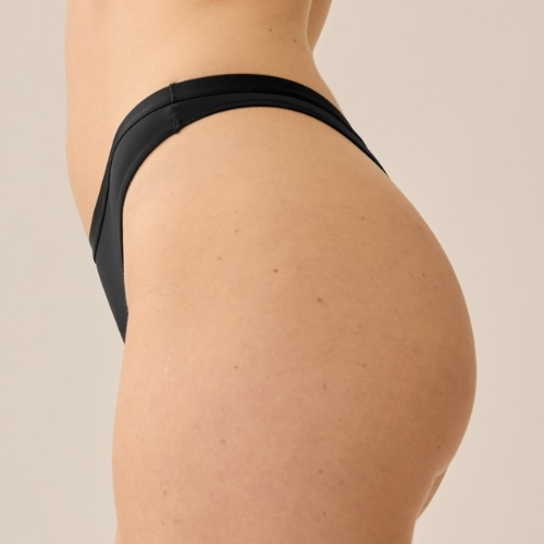 Naturana Everyday zwart string