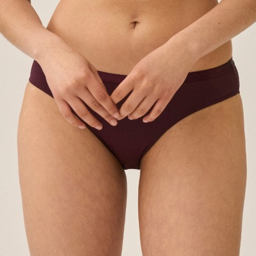 Naturana Everyday bordeaux slip