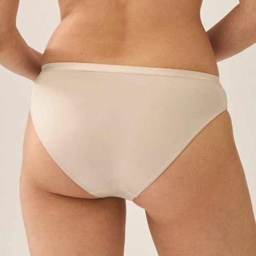 Naturana Everyday beige slip