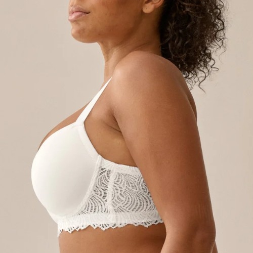 Naturana Everyday gebroken wit voorgevormde bh