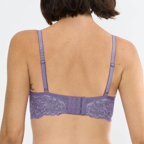 Triumph Amourette Charm lila wireless bh