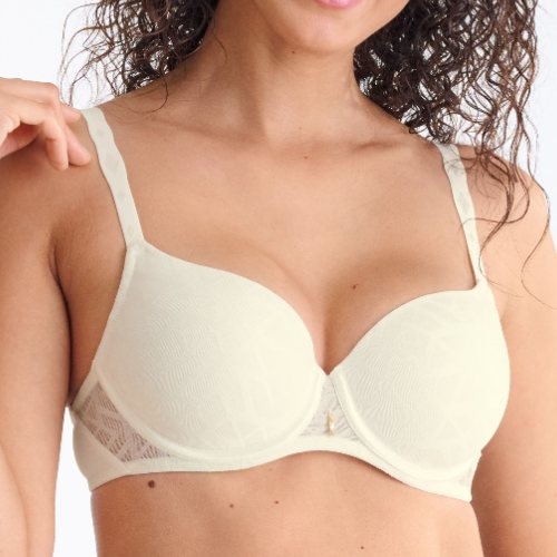 Lisca Opal crème voorgevormde bh