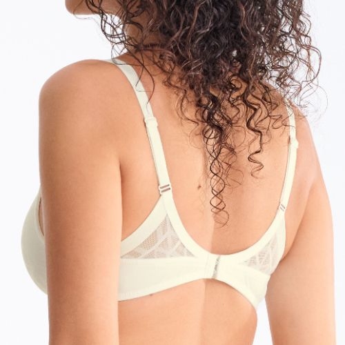 Lisca Opal crème voorgevormde bh