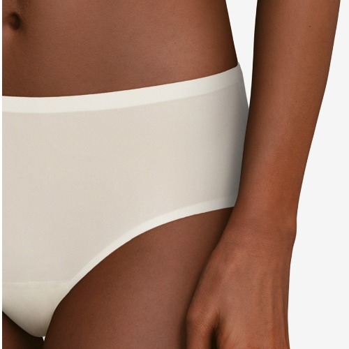 Chantelle SoftStretch ivoor short