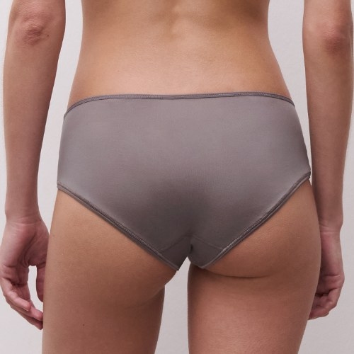 Chantelle Norah Chic aubergine short