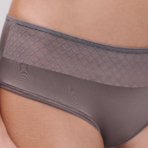 Chantelle Norah Chic aubergine short